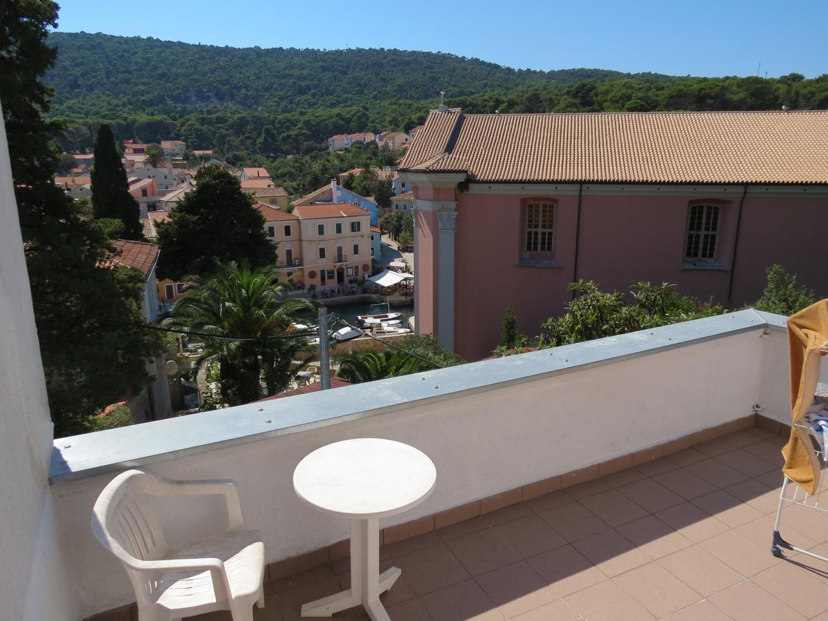 Hi Hostel Veli Lošinj Εξωτερικό φωτογραφία