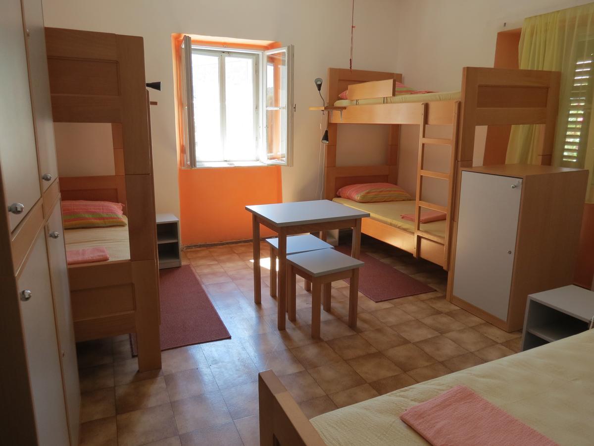 Hi Hostel Veli Lošinj Εξωτερικό φωτογραφία