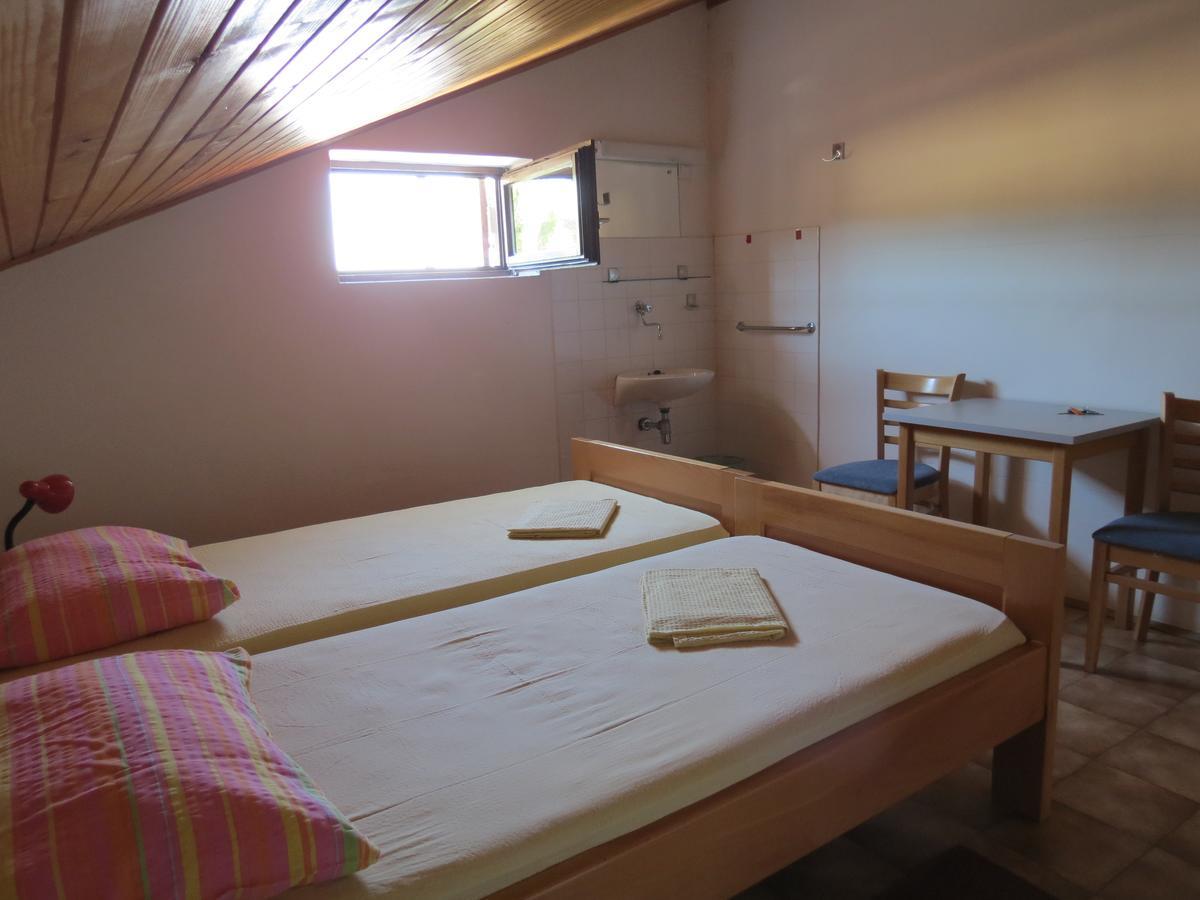 Hi Hostel Veli Lošinj Εξωτερικό φωτογραφία